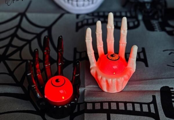 creepy eyeball hand lights (2pcs)